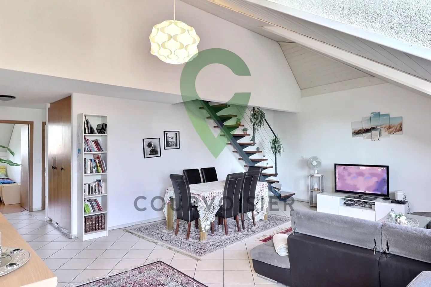 Charmantes Dorfhaus in Bôle - Foto 2 von 10