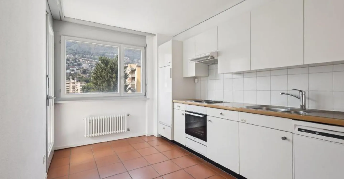 Appartement spacieux dans un quartier calme - Photo 2 sur 8