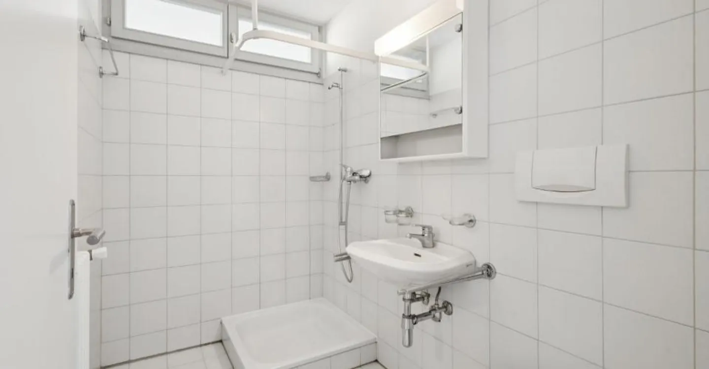 Appartement spacieux dans un quartier calme - Photo 3 sur 8