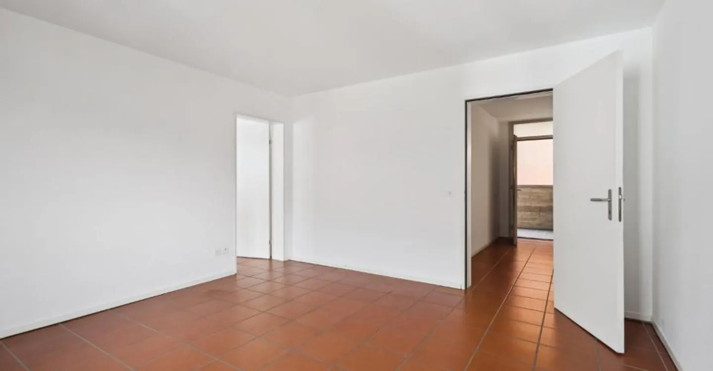 Appartement spacieux dans un quartier calme - Photo 6 sur 8