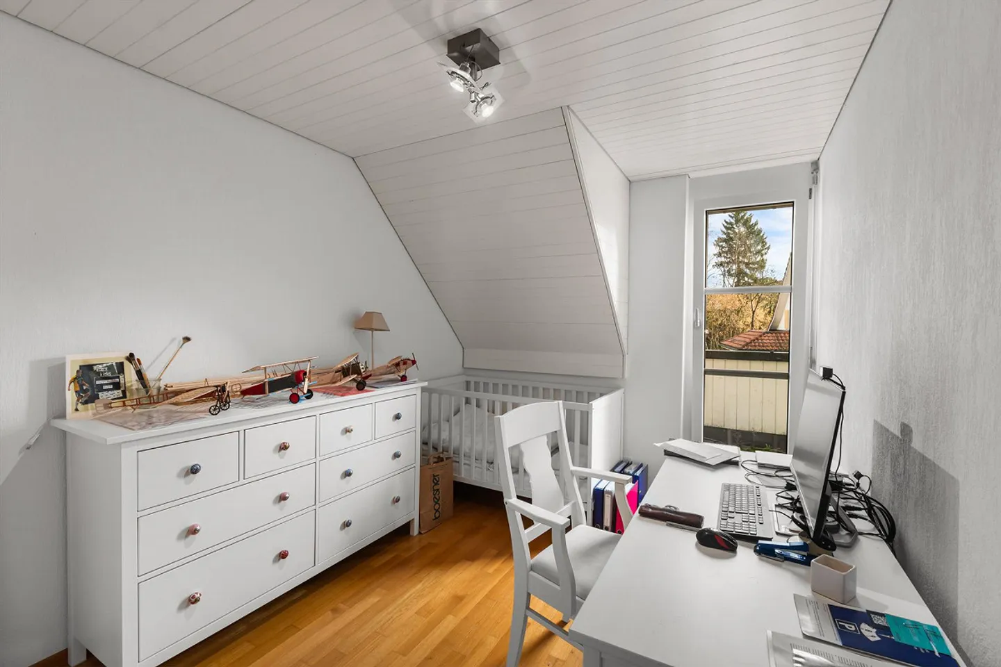 Charmantes Einfamilienhaus in Bergdietikon - Foto 10 von 16