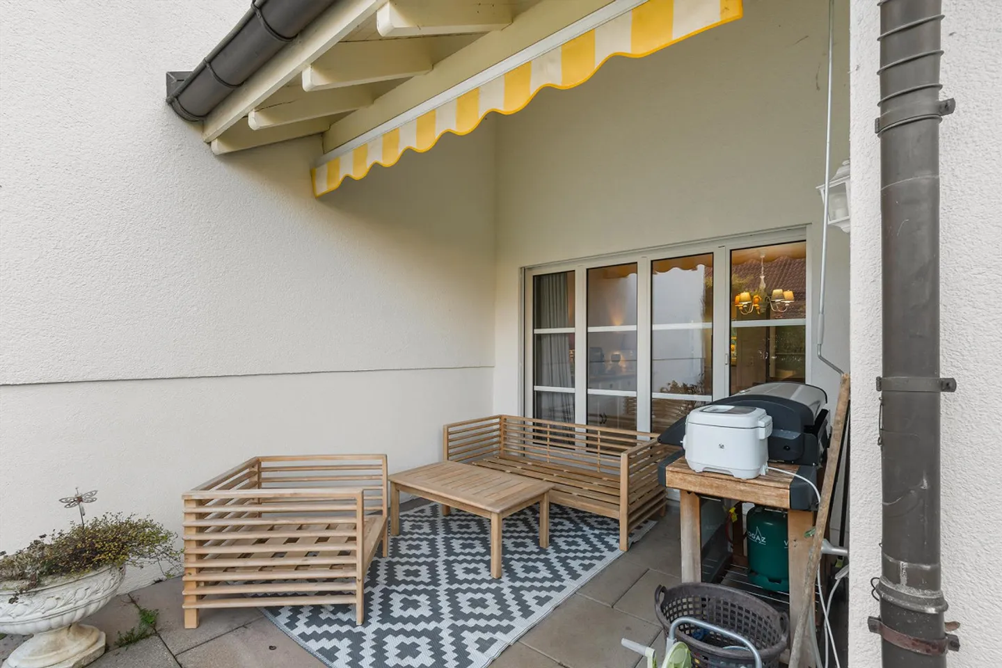 Charmantes Einfamilienhaus in Bergdietikon - Foto 14 von 16