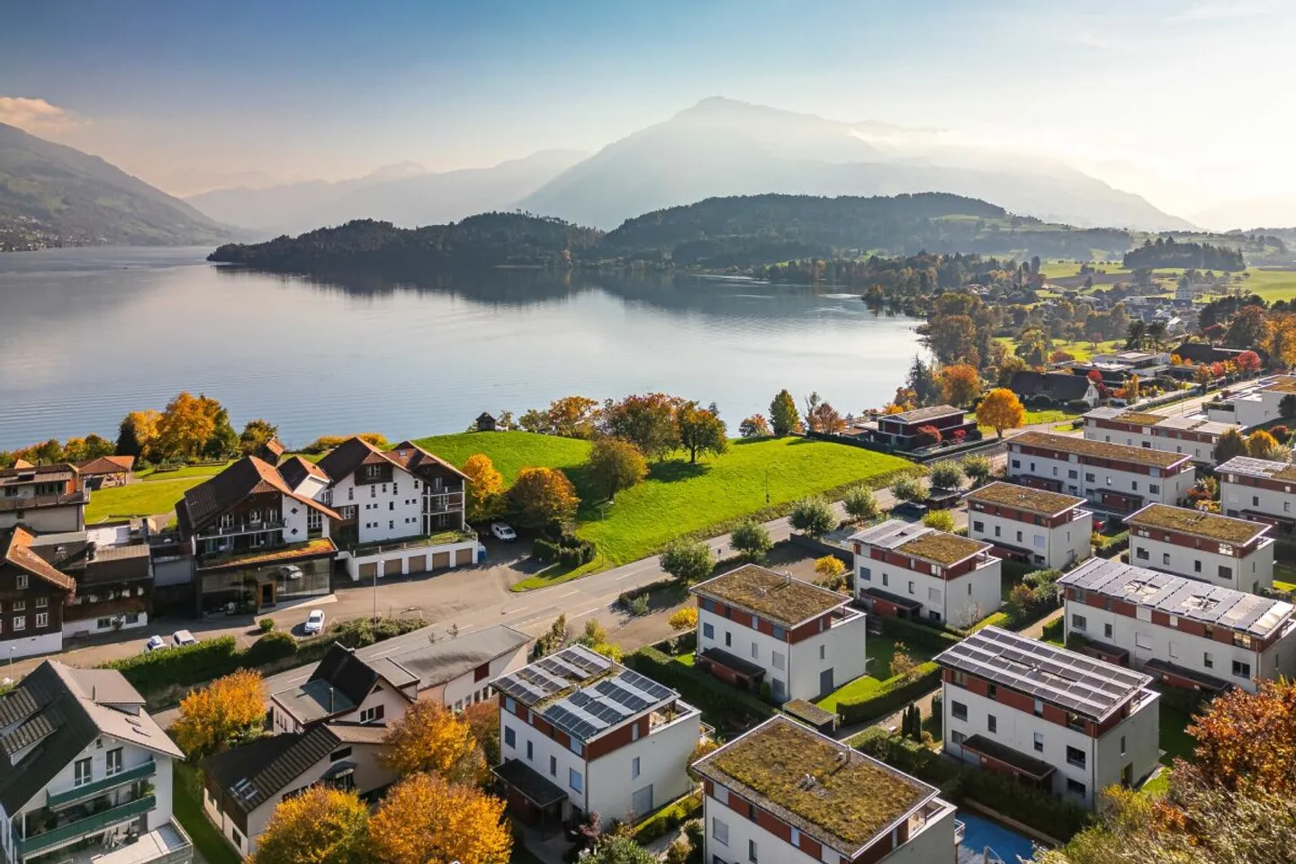 Casa familiare semi-indipendente attraente - Foto 12 di 17