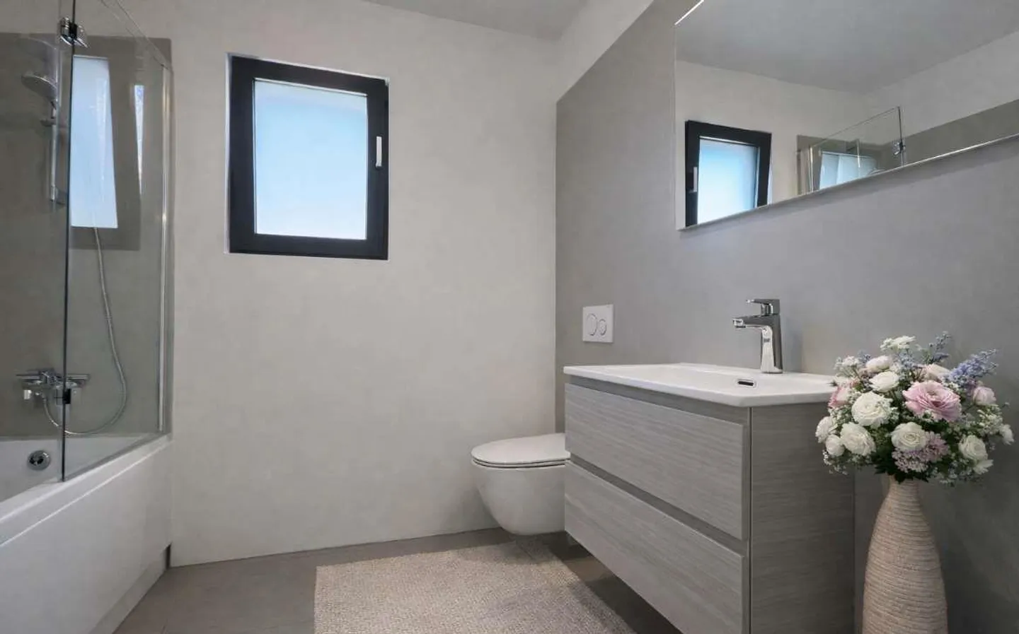 Elegantes Apartment mit Terrasse - Foto 8 von 12