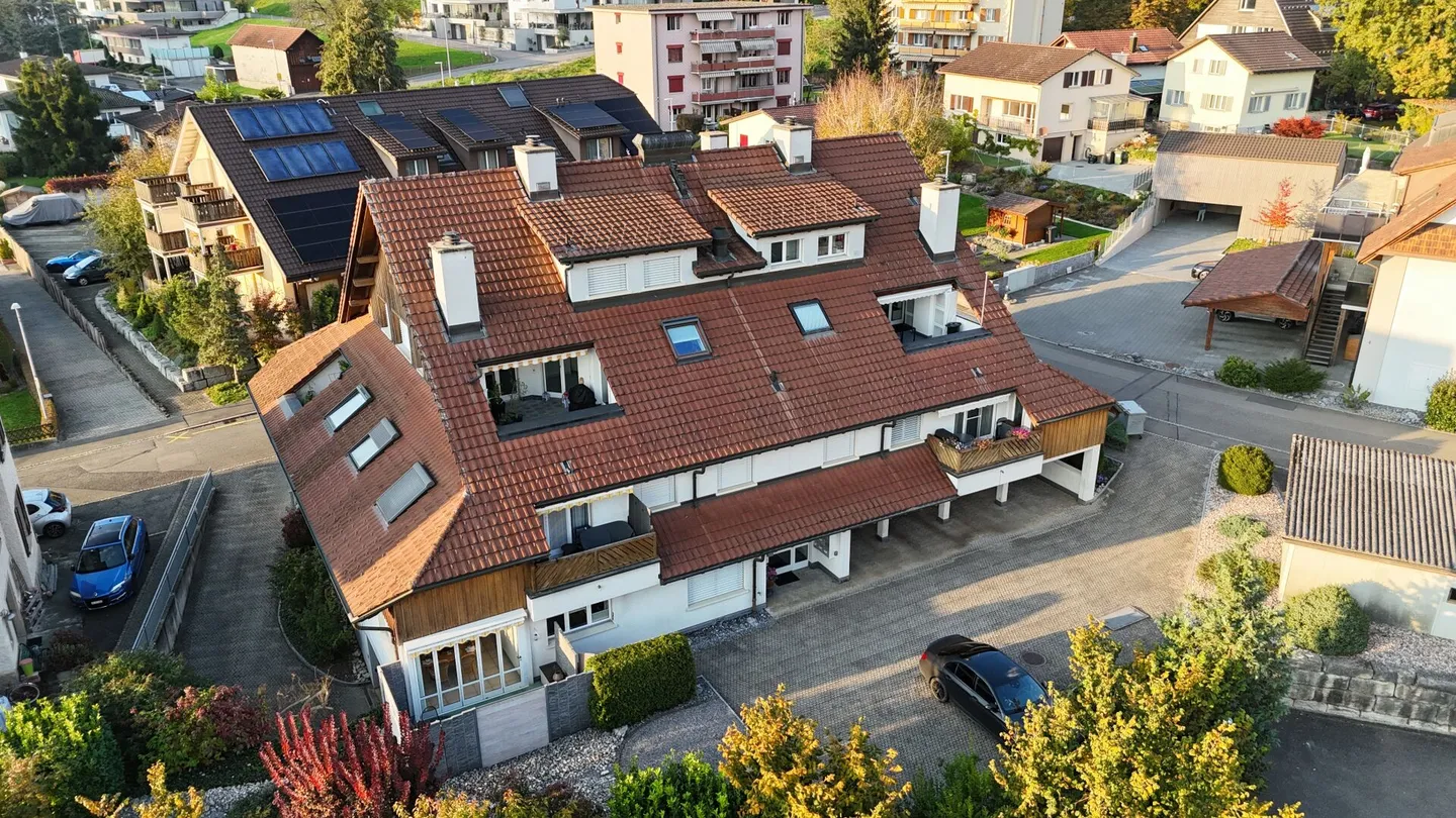 Pratica, ufficio o conversione in spazio abitativo? Decidi tu - Foto 22 di 26