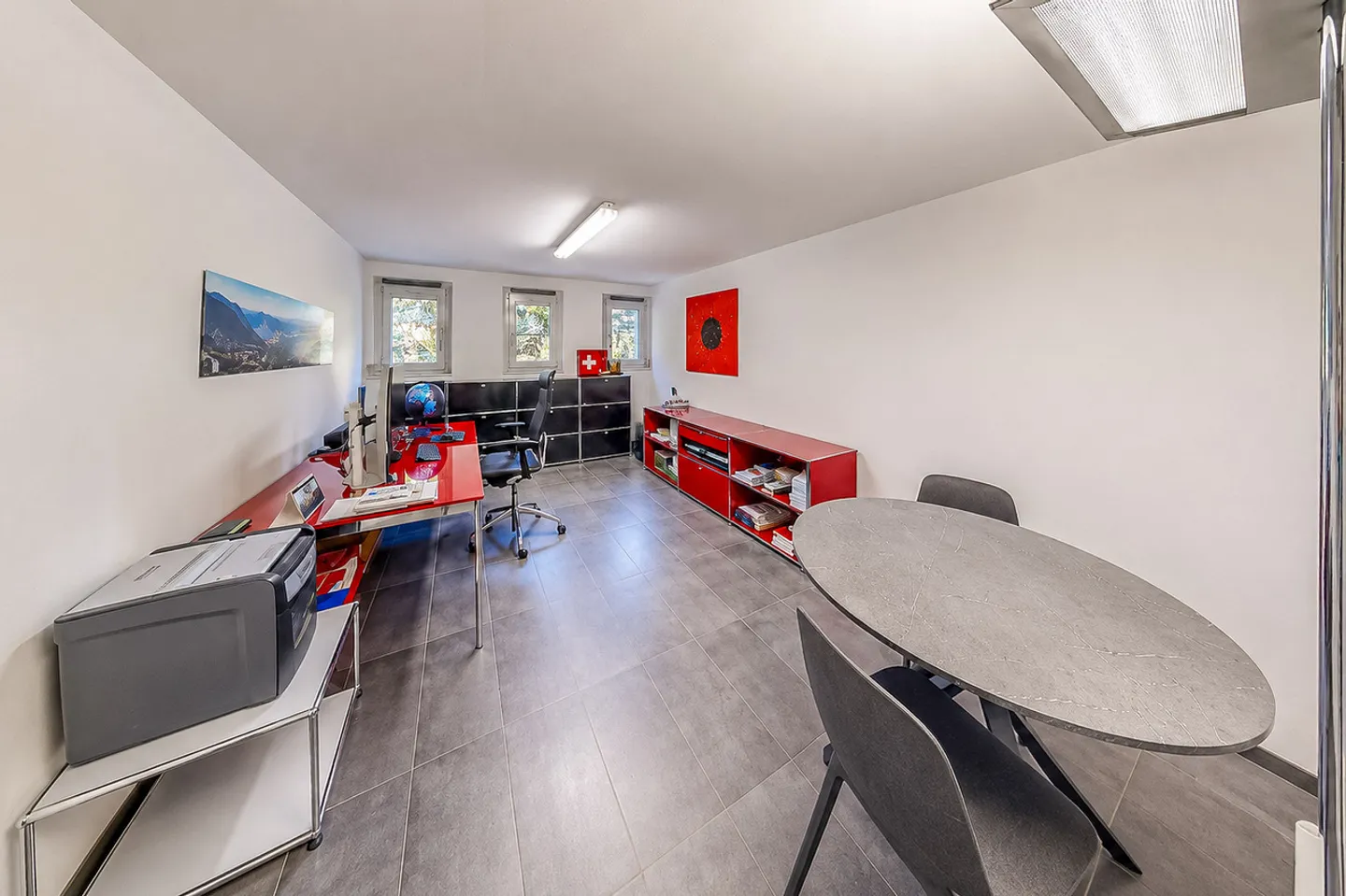 Geräumiges 4,5-Zimmer-Tripex mit Garten in Lugano - Foto 7 von 10