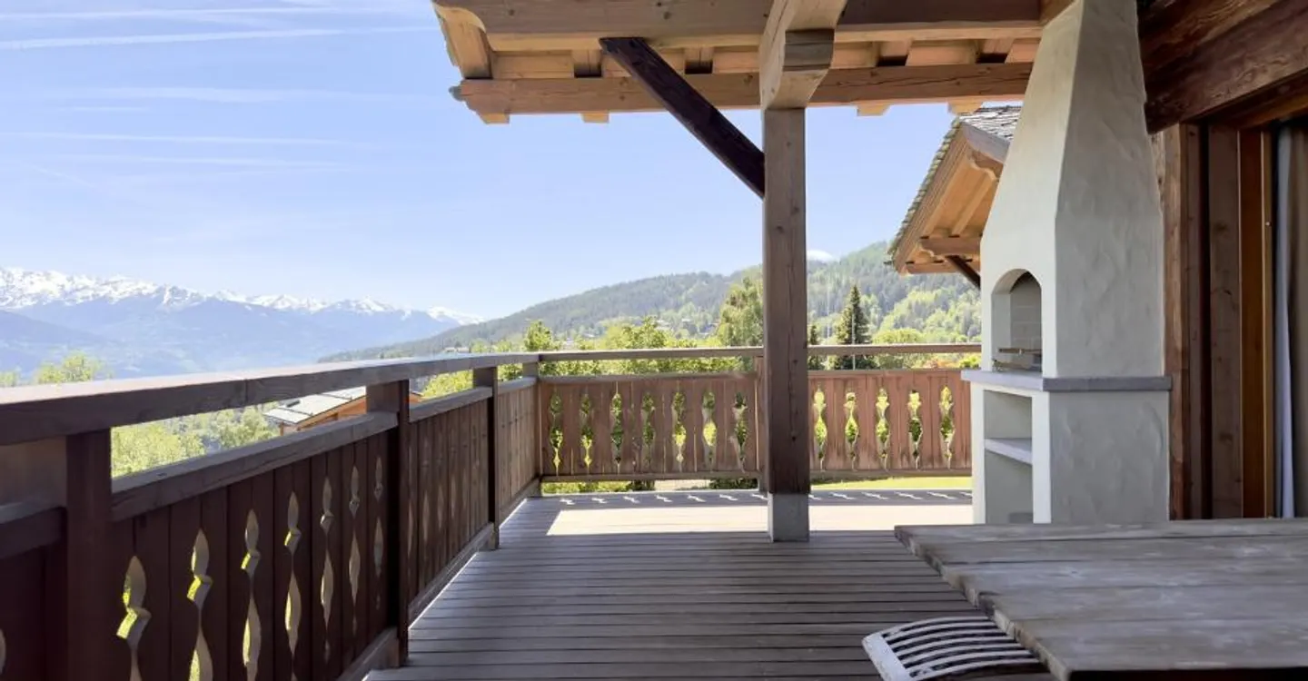 Chalet di Lusso a Crans-Montana - Foto 7 di 9