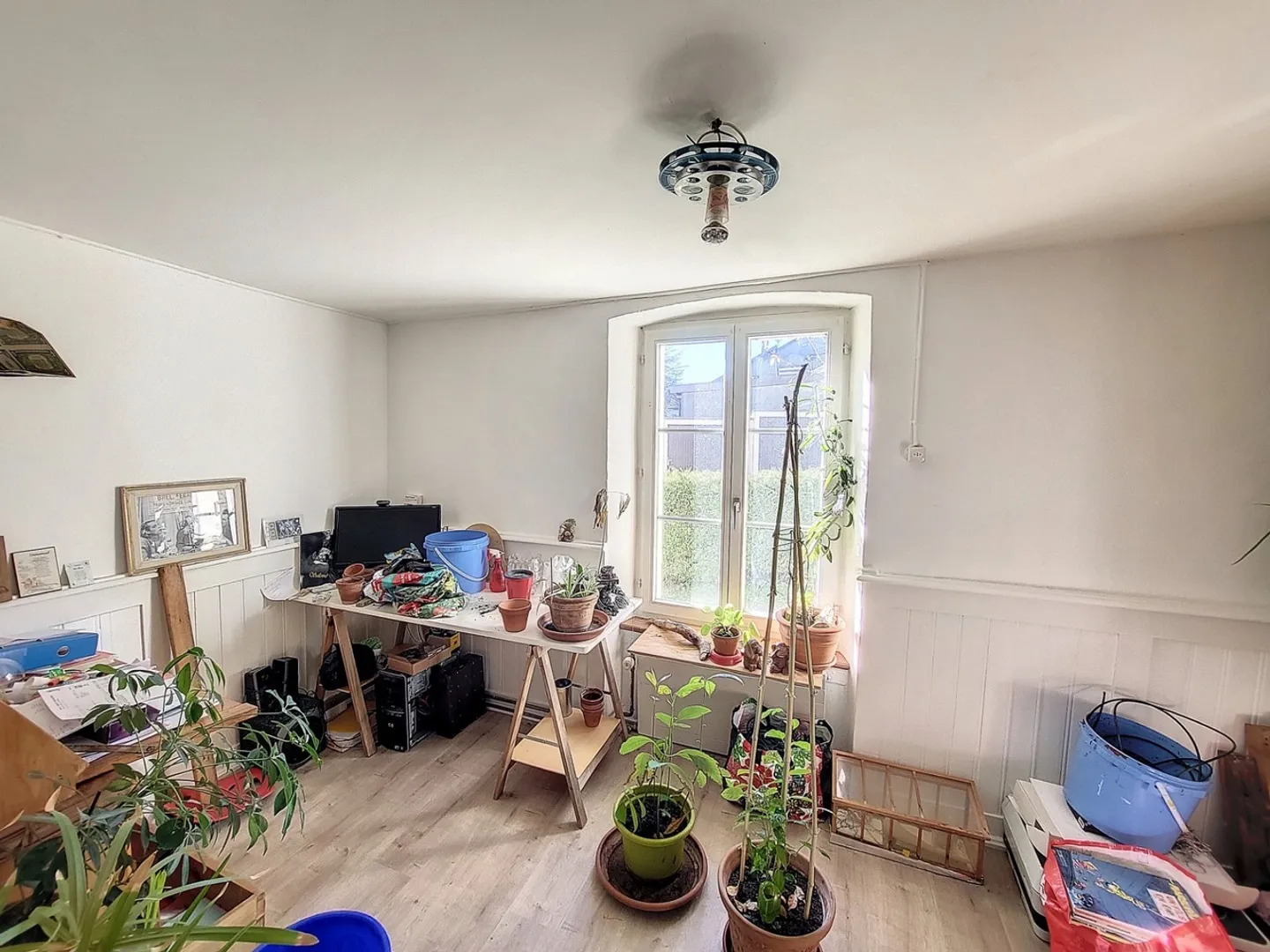 Rental income building - Photo 4 of 12