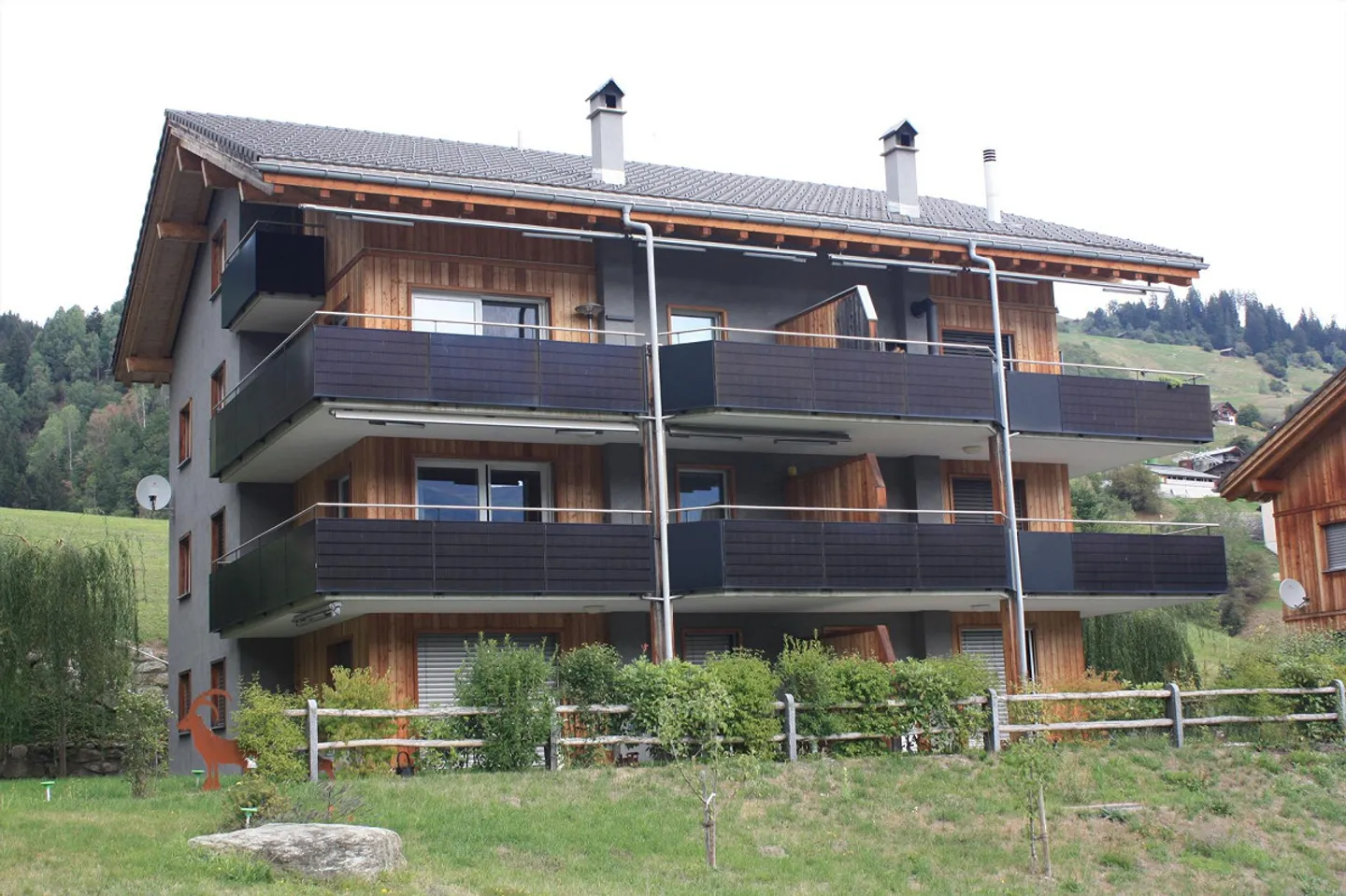 3 1/2 Room Apartment in Waltensburg/Vuorz - Photo 1 of 10