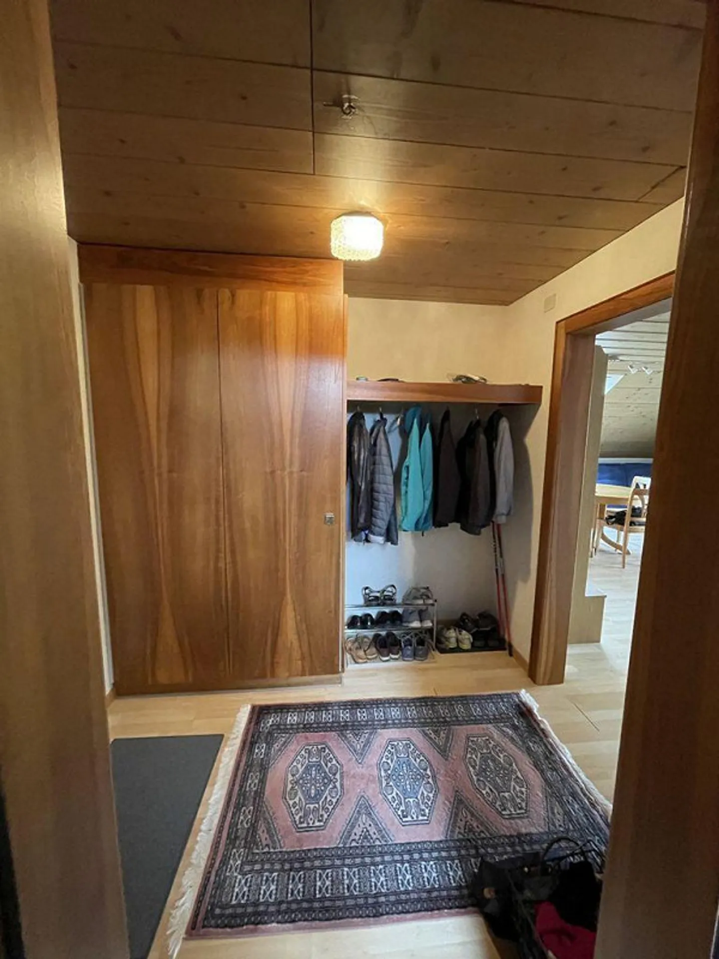 Grosszügige Dachgeschosswohnung - Foto 9 von 10