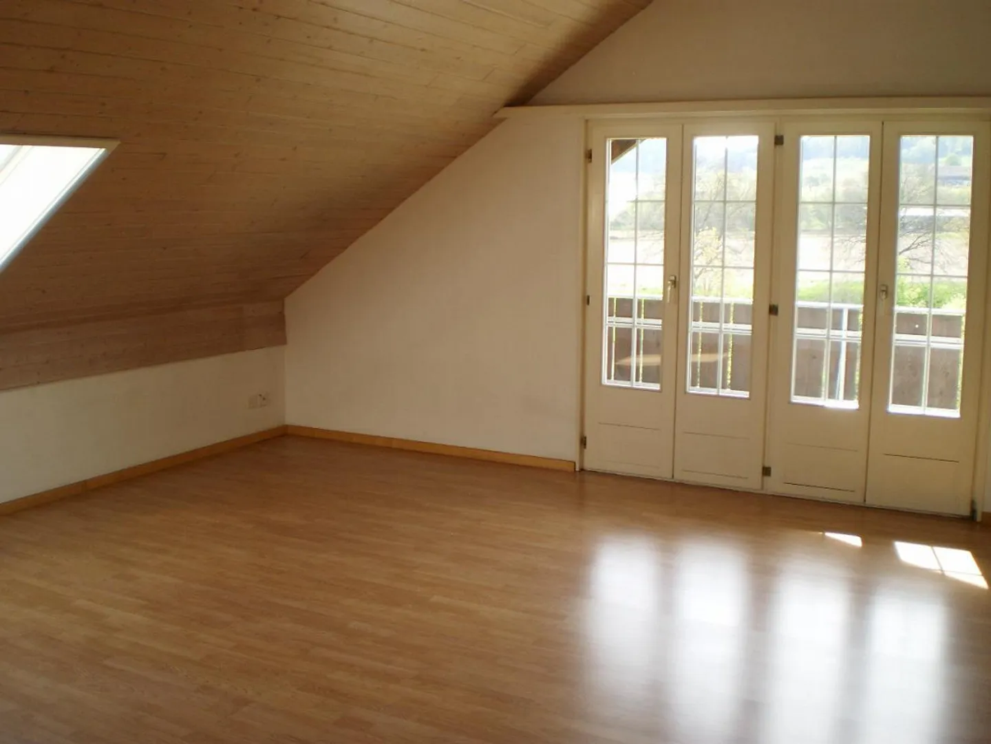 3.5-room penthouse apartment - Photo 2 of 7