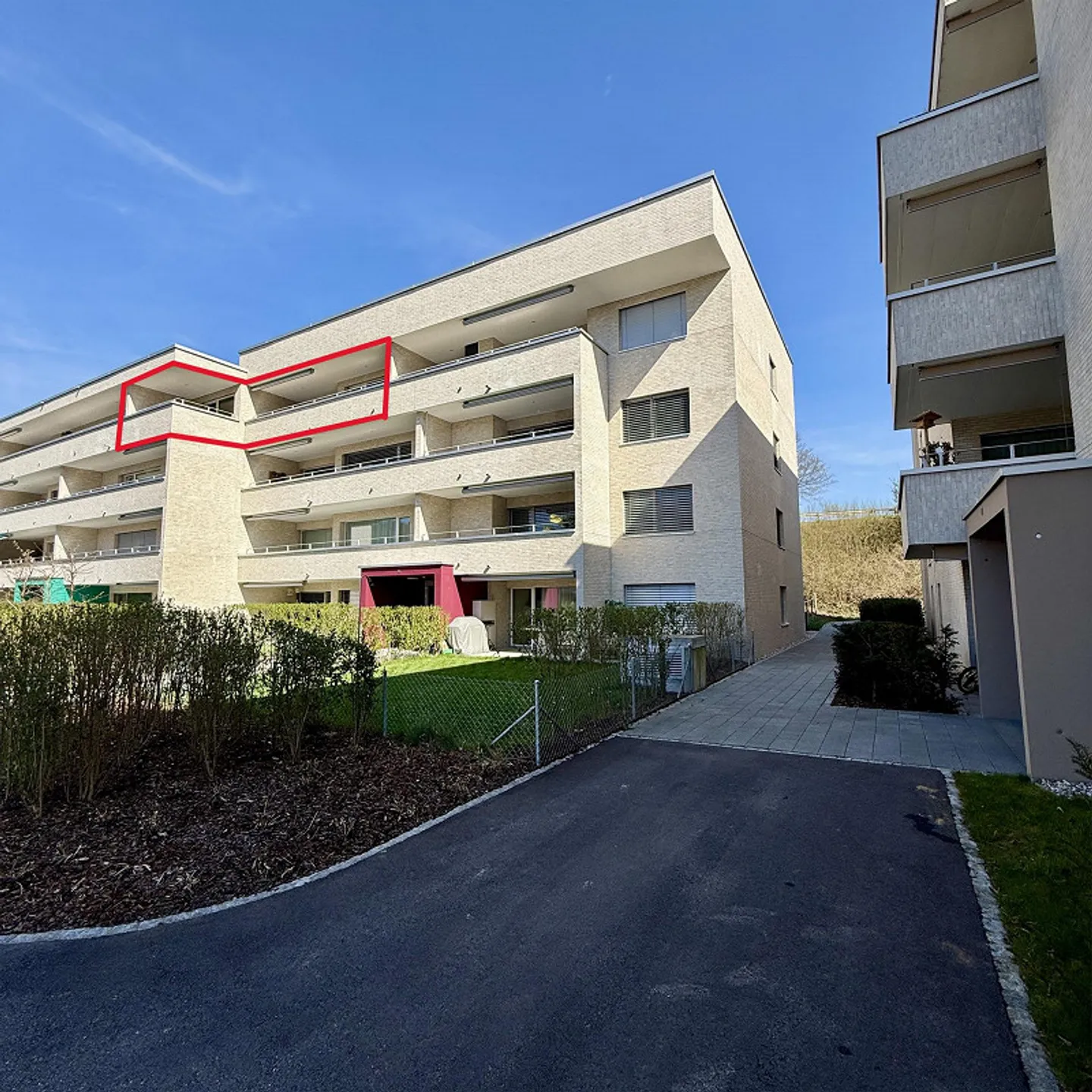 4.5-Zimmer Wohnung mit schönem Ausblick. - Foto 3 von 16