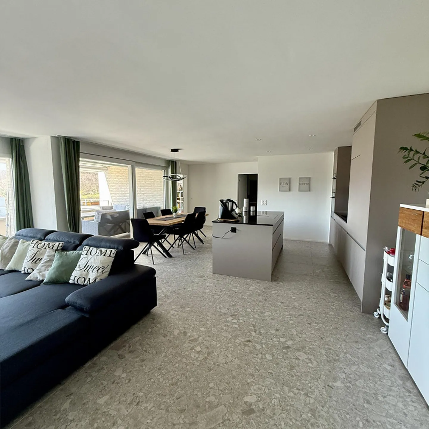 4.5-Zimmer Wohnung mit schönem Ausblick. - Foto 4 von 16