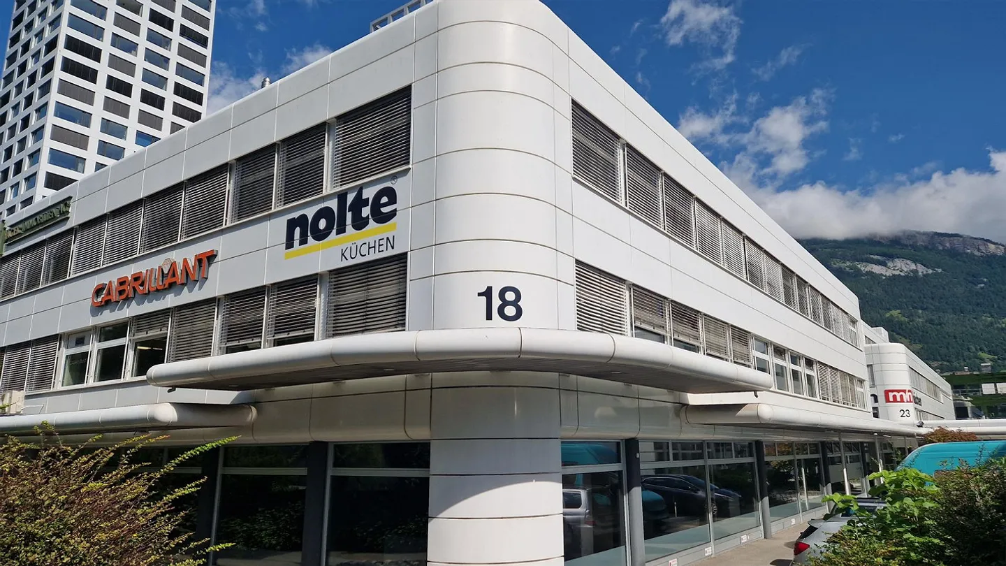 Spazio commerciale in una posizione ideale - Foto 1 di 19