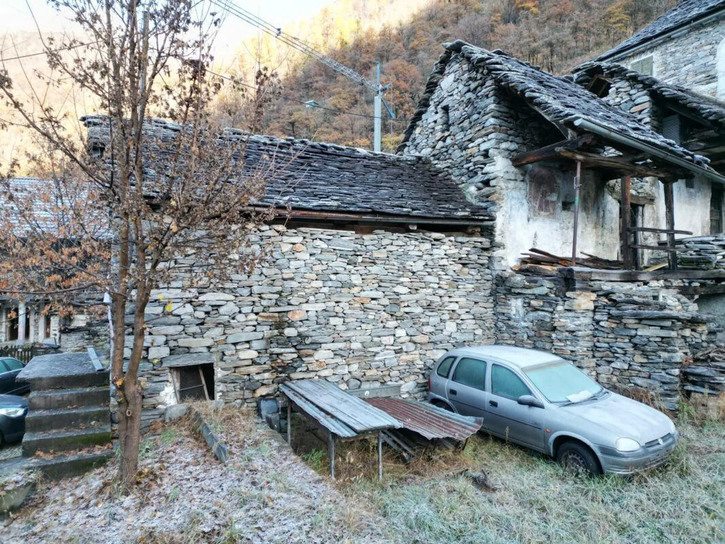 GORDEVIO - Rustici zum Renovieren mit Grundstück - Foto 9 von 10