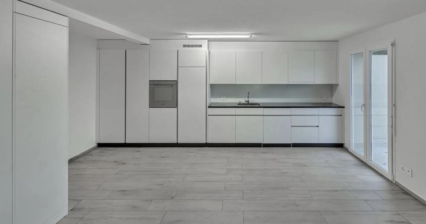 Éveil du printemps à Aarau 2.5-Pièces Appartement dans le vert cherche un nouveau locataire! - Photo 2 sur 6