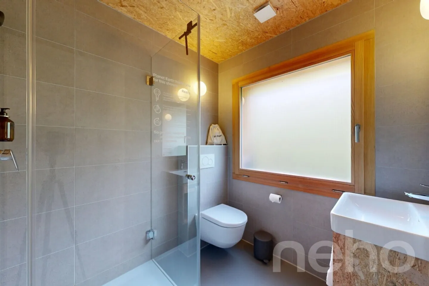 Architektonisches Chalet mit Aussicht - Foto 7 von 12