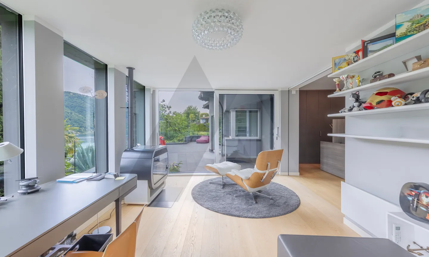 VILLA MODERNE AVEC ZONE BIEN-ÊTRE ET MEUBLES DESIGN - Photo 9 sur 16
