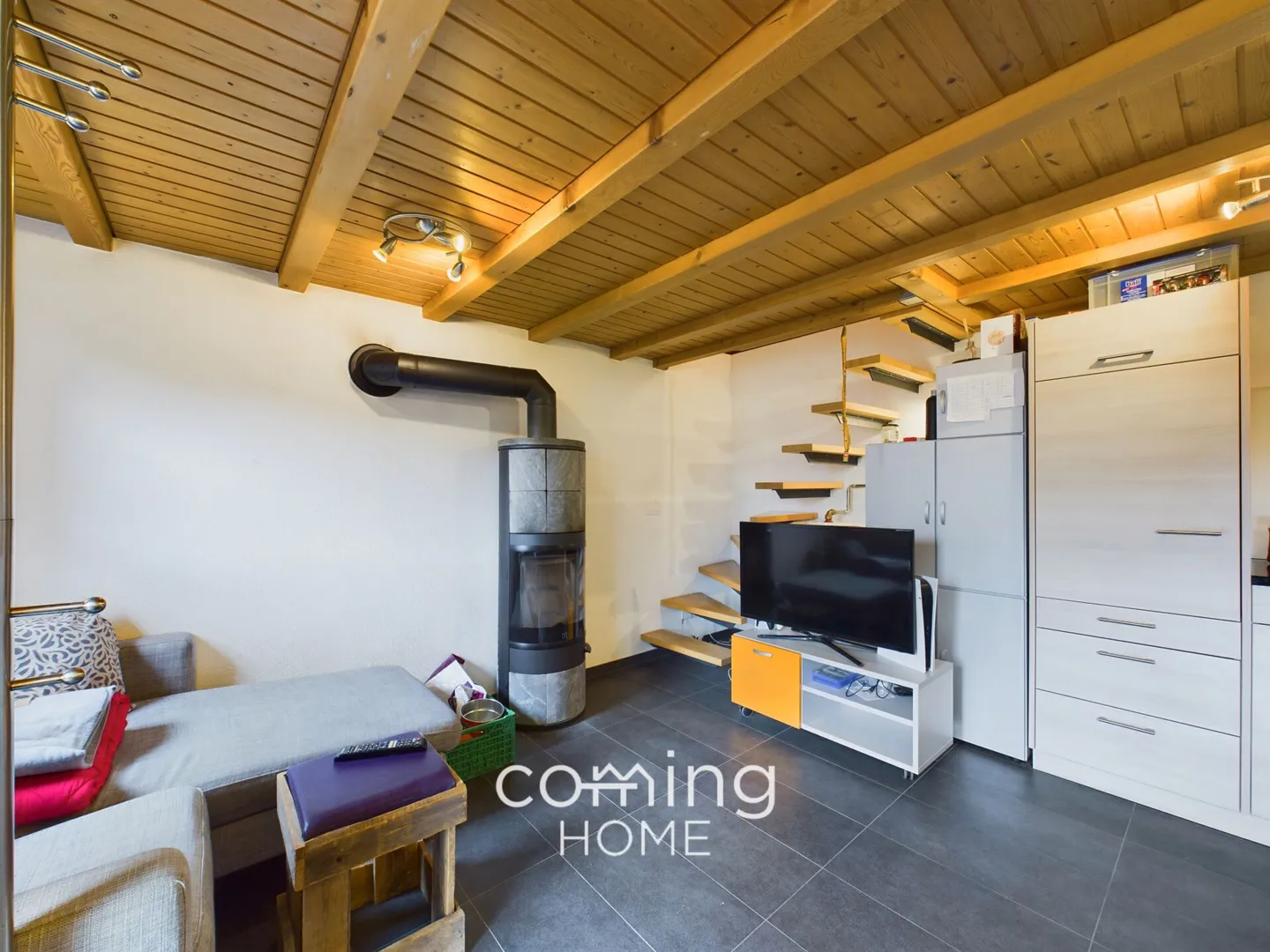 Charmantes Alpenchalet im Fieschertal - 2.5 Zimmer mit Garten und Bergblick - Foto 1 von 15