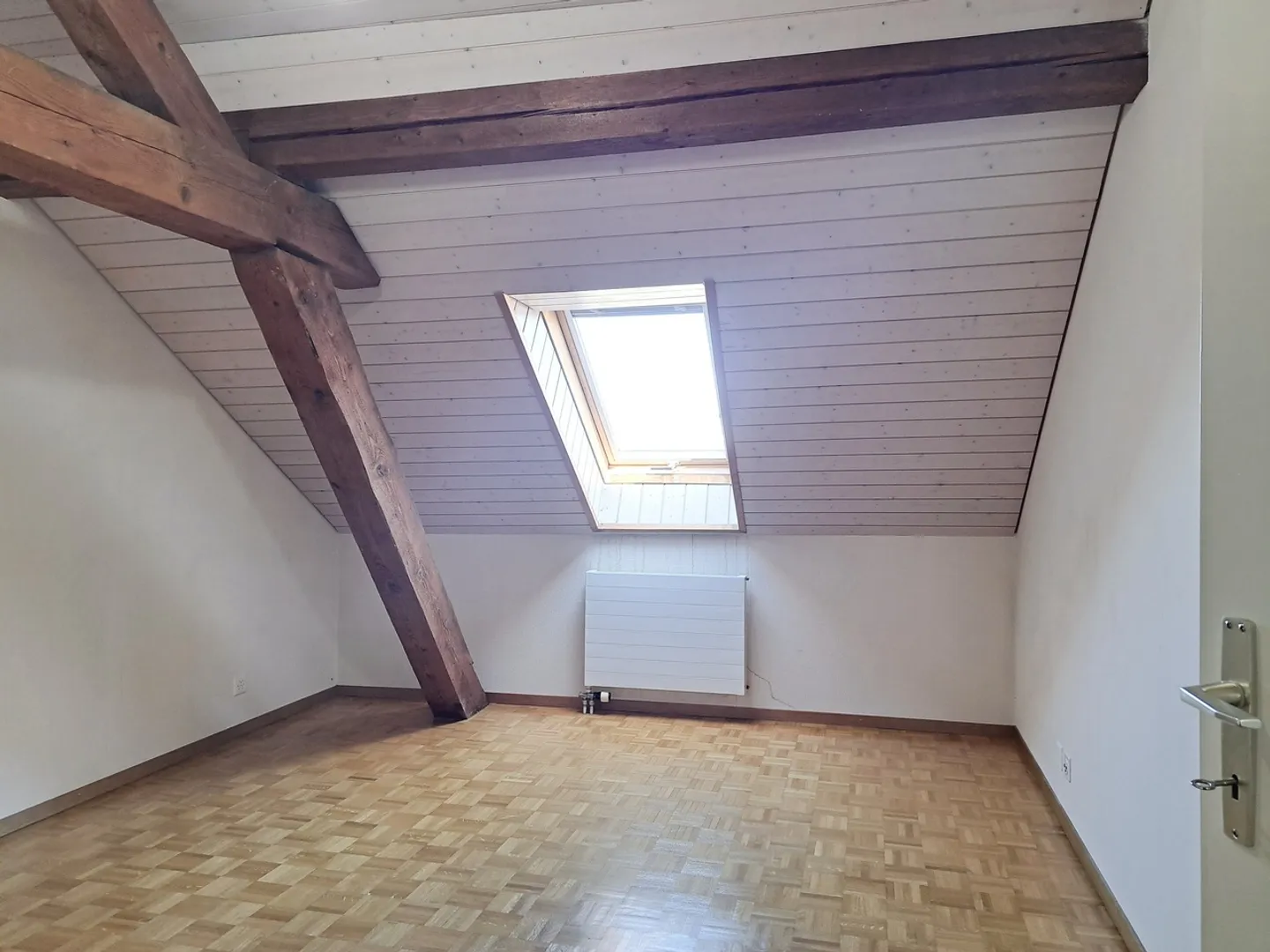 YVERDON 7, 4,5-Zimmer-Wohnung mit Dachterrasse - Foto 5 von 11