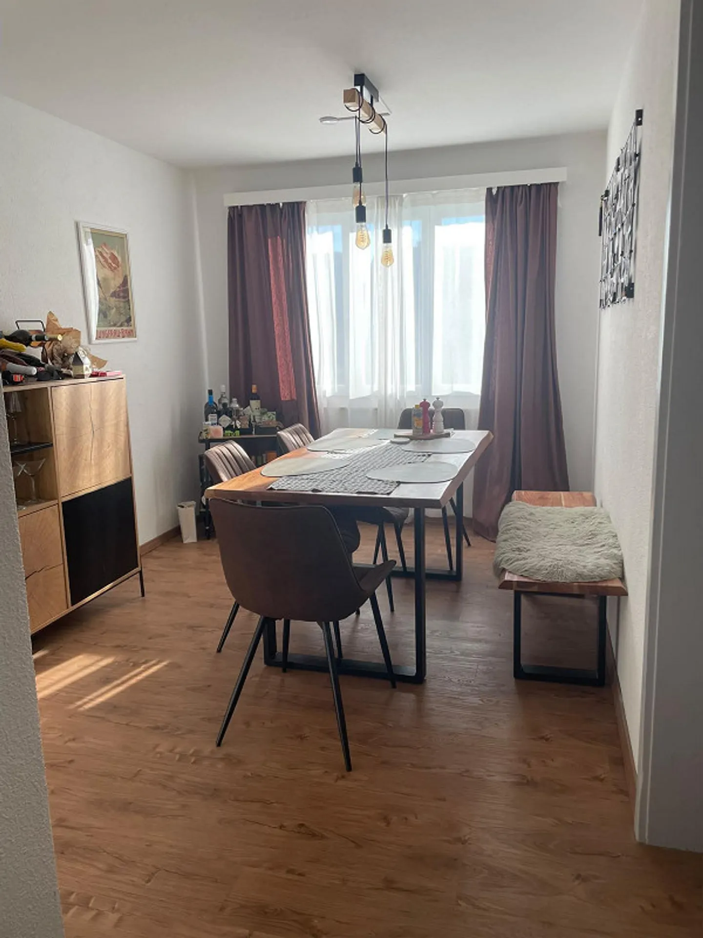 Affordable, bright renovated 3.5 room apartment - Photo 7 of 9