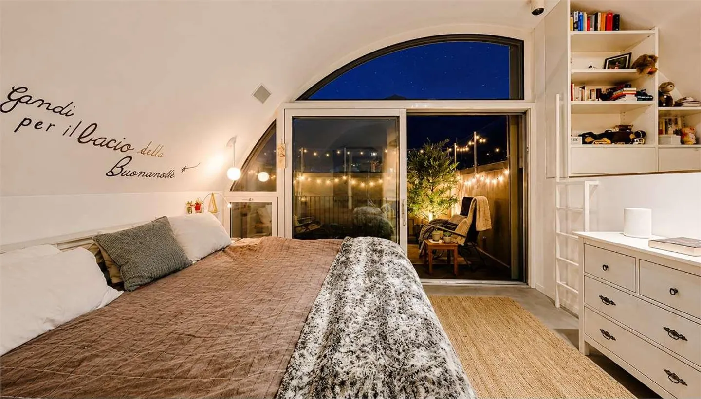 Elegant penthouse with 6 rooms and large terraces in Bellinzona - Photo 8 of 13