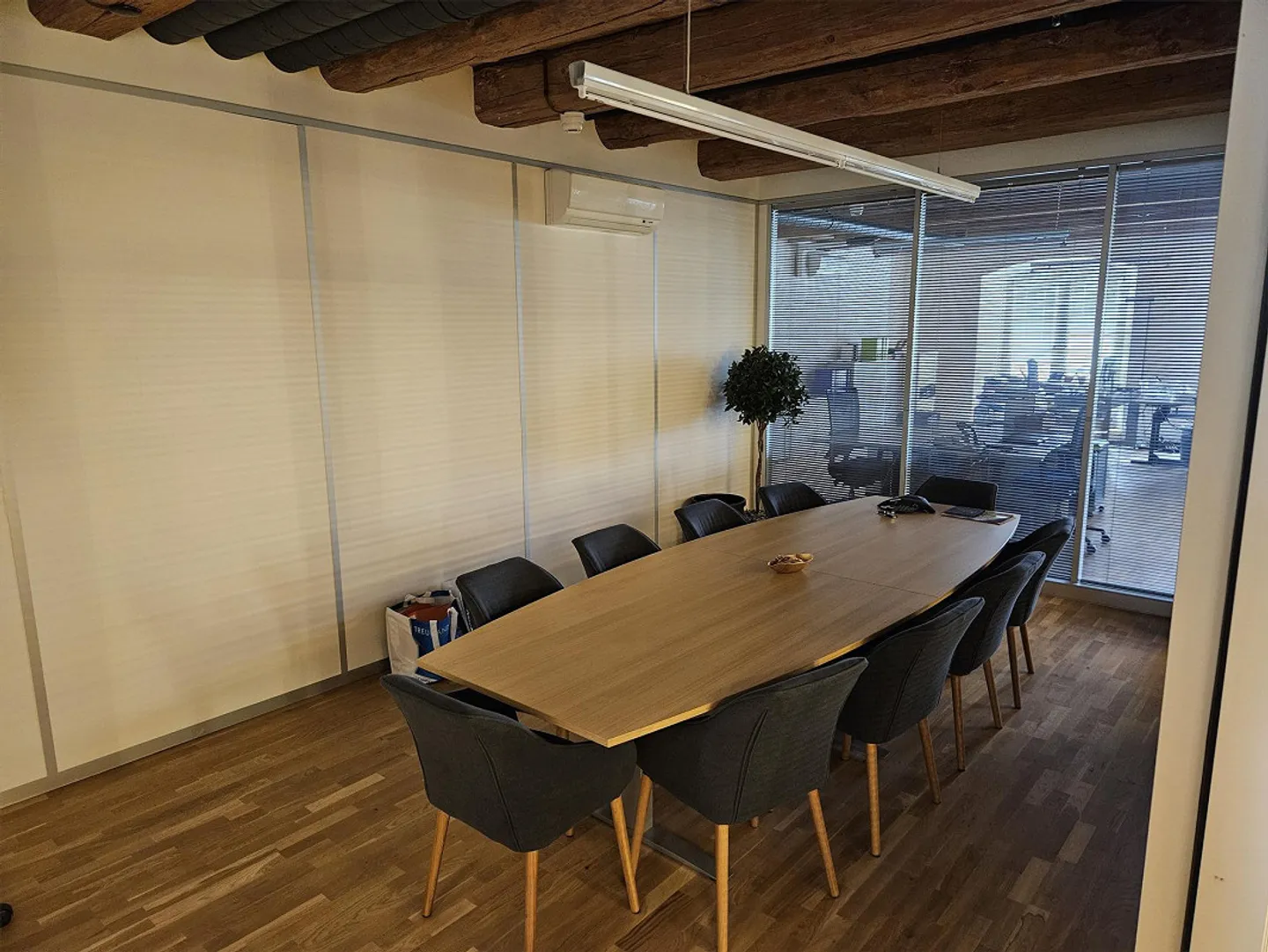 Espaces de bureau modernes dans un emplacement central à Schaffhouse - Photo 7 sur 7