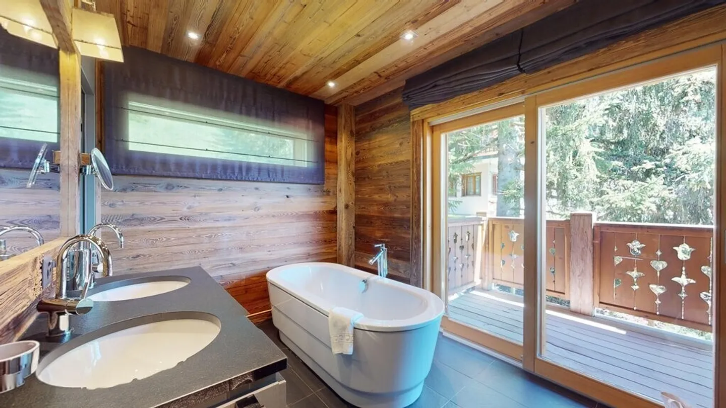 Crans - Chalet von hohem Standard mit atemberaubendem Blick auf die Alpen - Foto 8 von 12