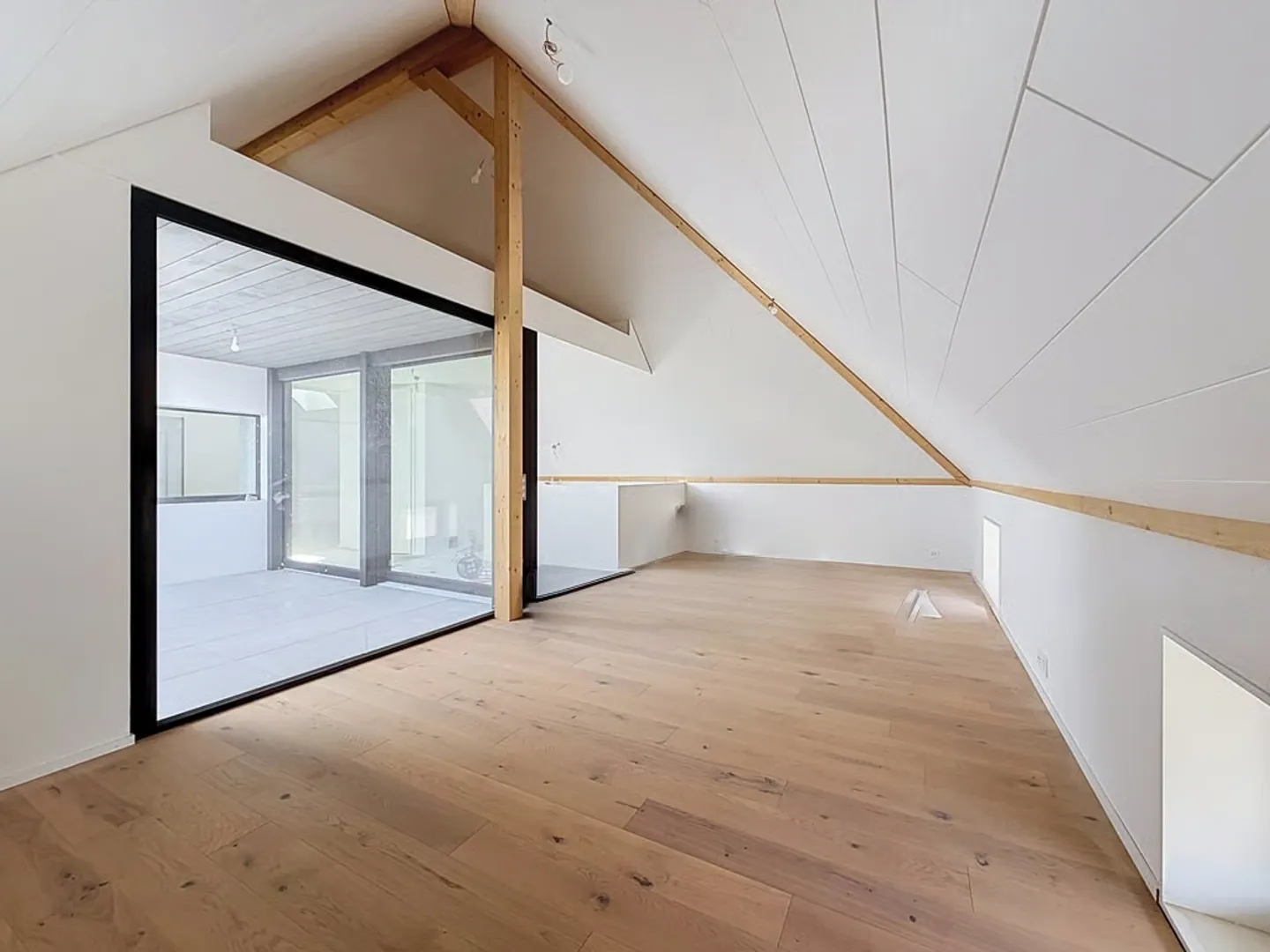 L'espace d'une villa, la sérénité du neuf - Photo 5 sur 14