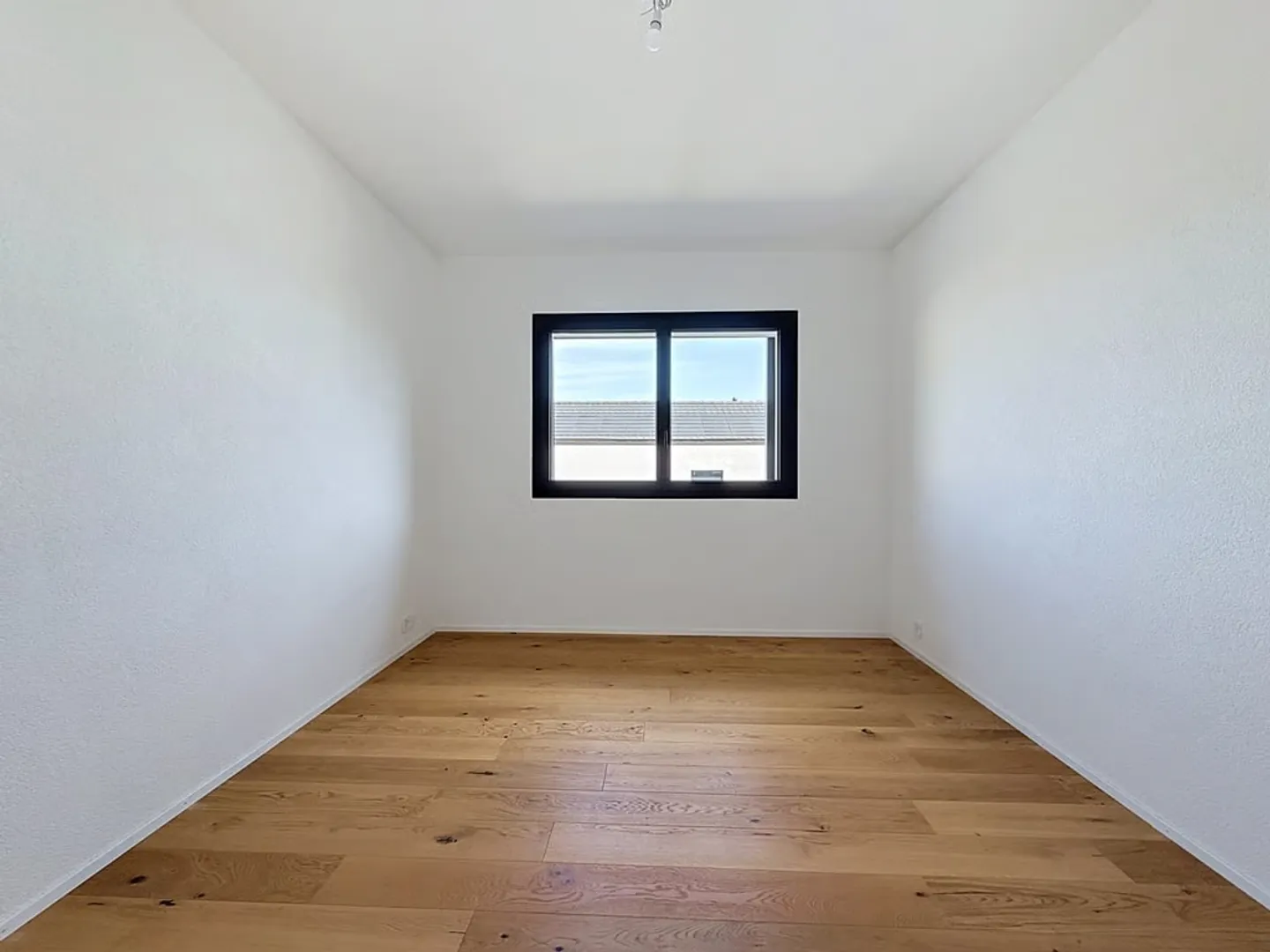 L'espace d'une villa, la sérénité du neuf - Photo 9 sur 14