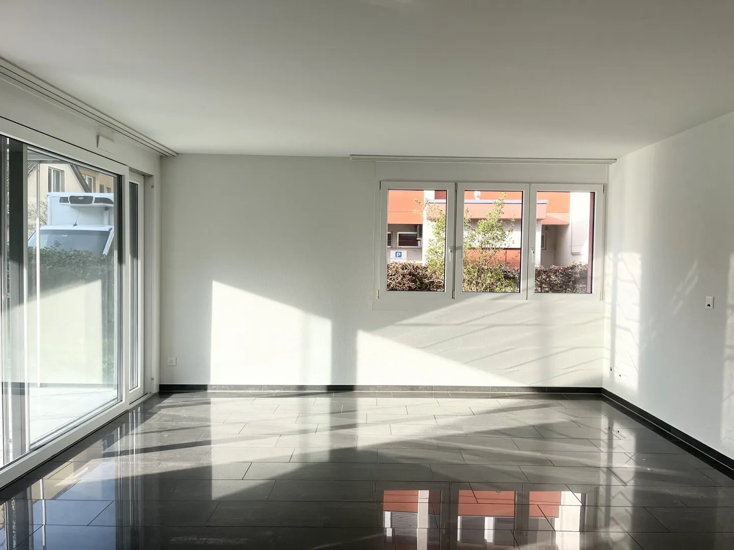 3.5-Zimmer Erdgeschosswohnung mit Wintergarten! - Photo 5 sur 13