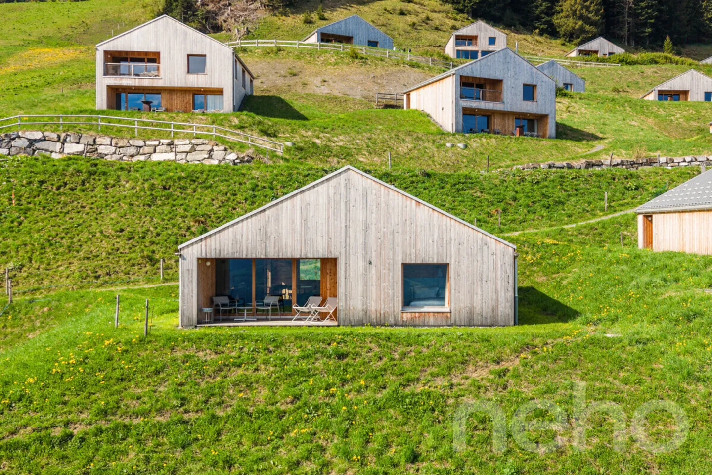 Panorama extraordinaire - Chalet d'architecte au milieu de la nature - Photo 2 sur 12
