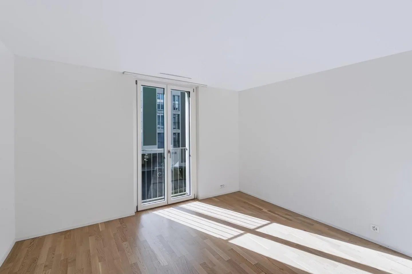 Appartamento 3.5 locali - 95 metri quadrati - CHF 2'290.00 - Foto 5 di 16