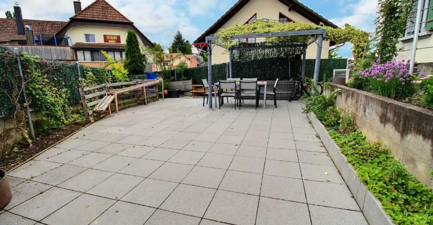 Appartement de 6.5 pièces charmant - Photo 2 sur 13
