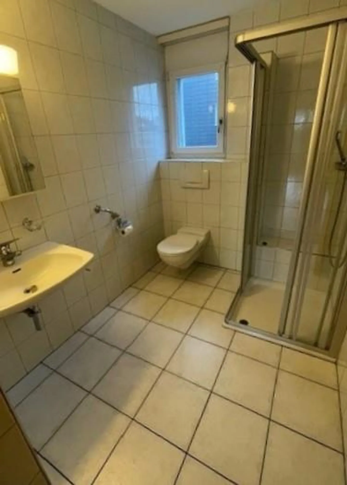 Appartement pour seniors dans un emplacement central - Photo 4 sur 7