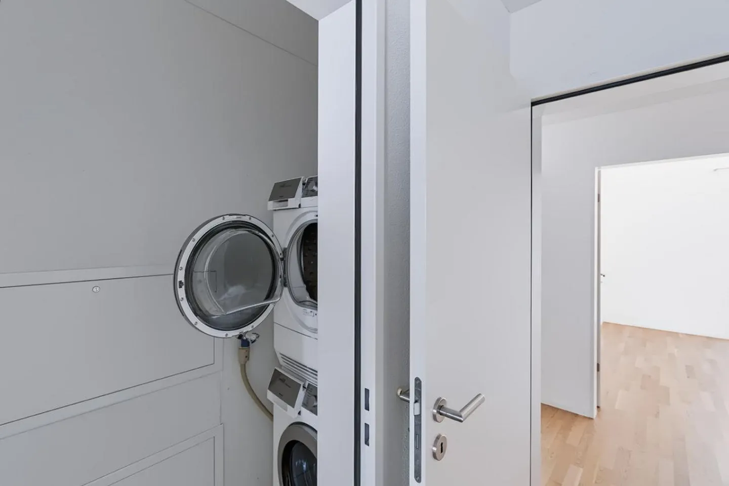 Appartamento 3.5 locali - 95 metri quadrati - CHF 2'290.00 - Foto 8 di 16