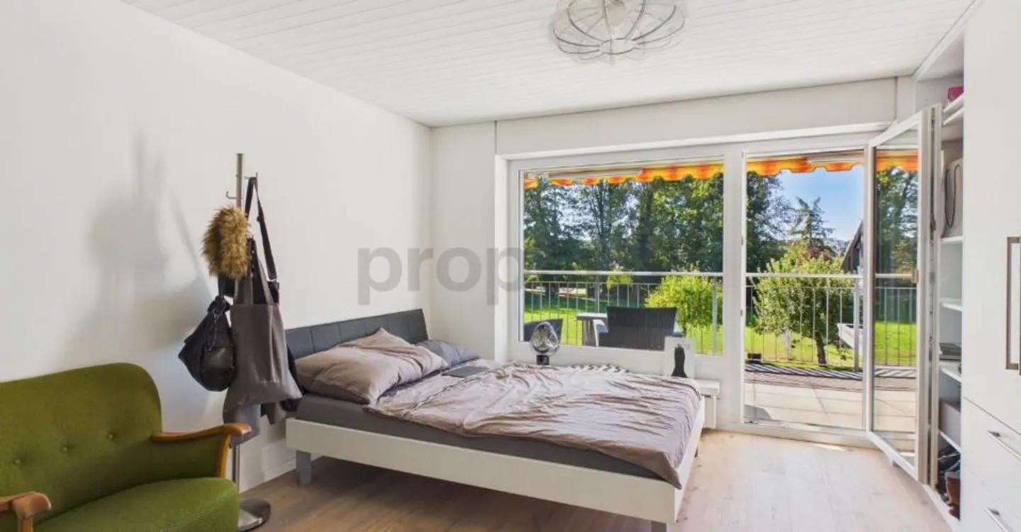 Maison familiale avec beaucoup d'espace, jardin et de nombreux extras - Photo 8 sur 13