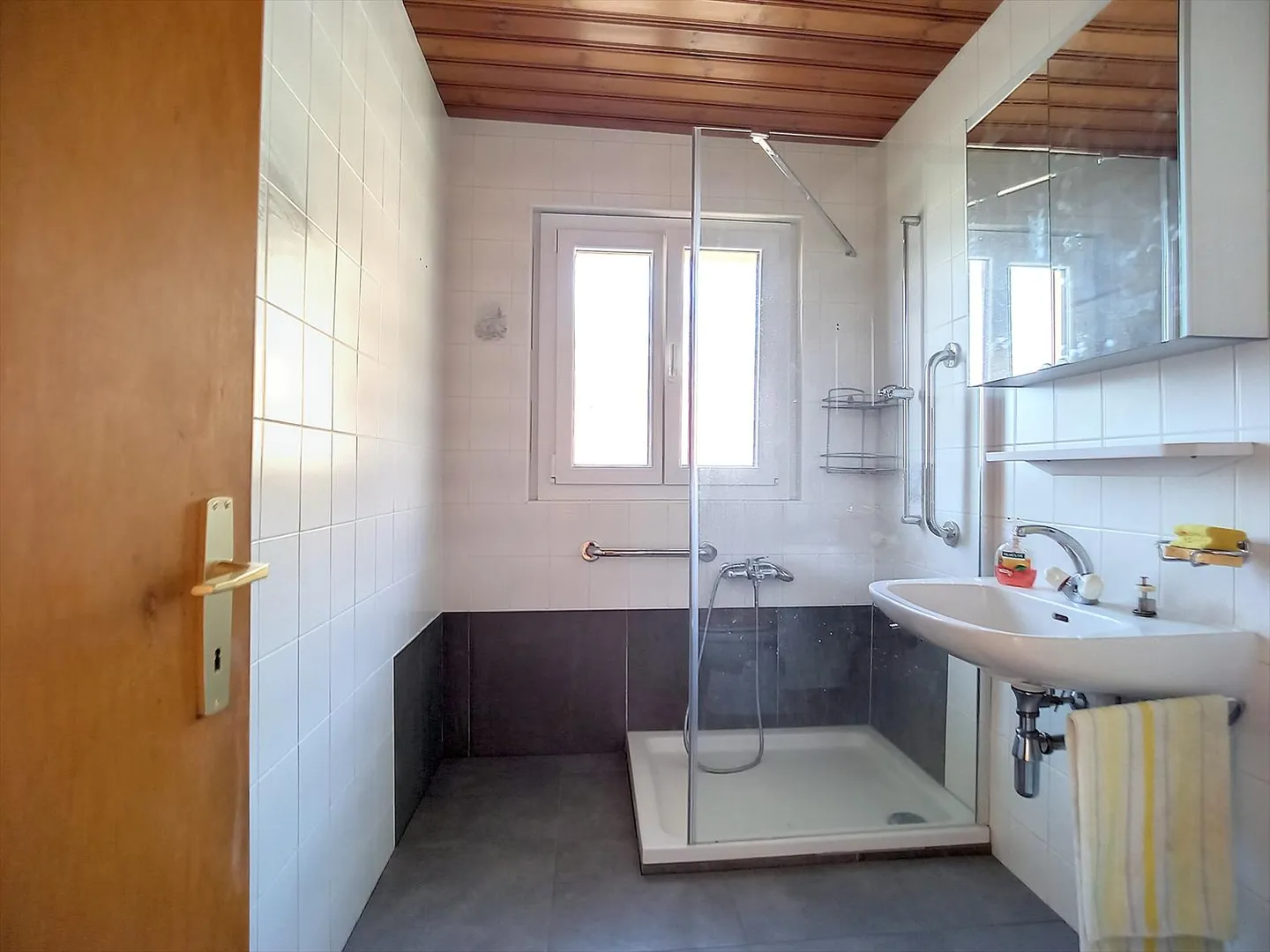 4.5 Room Apartment - Photo 17 of 18