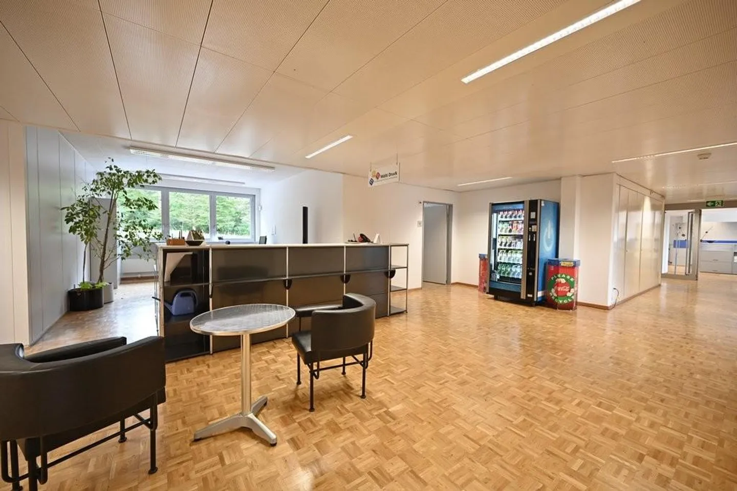 Your new workplace - practical, flexible and central - Photo 3 of 4