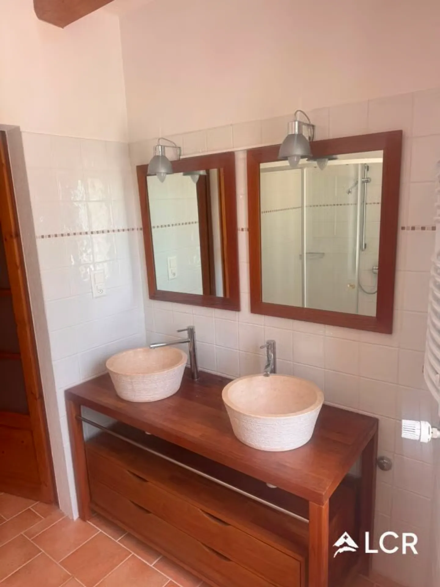 À louer - Appartement 3.5 pièces avec terrasse dans un bâtiment de caractère à Corcelles (NE) - Photo 9 sur 13