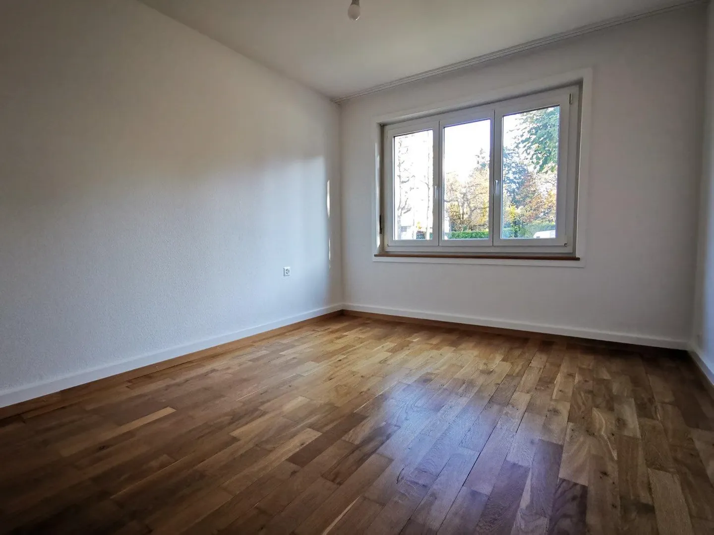 Appartement lumineux de 3 pièces avec balcon sur la rue General-Dufour à Biel - Photo 9 sur 13