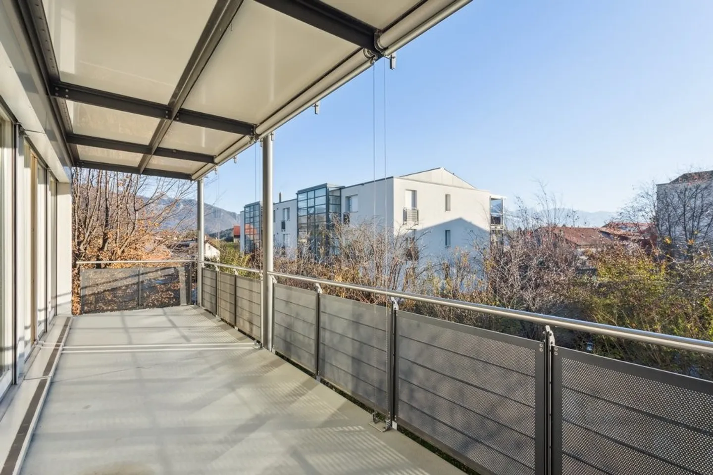 A louer sans caution - Logement lumineux avec grand balcon - Photo 8 sur 10