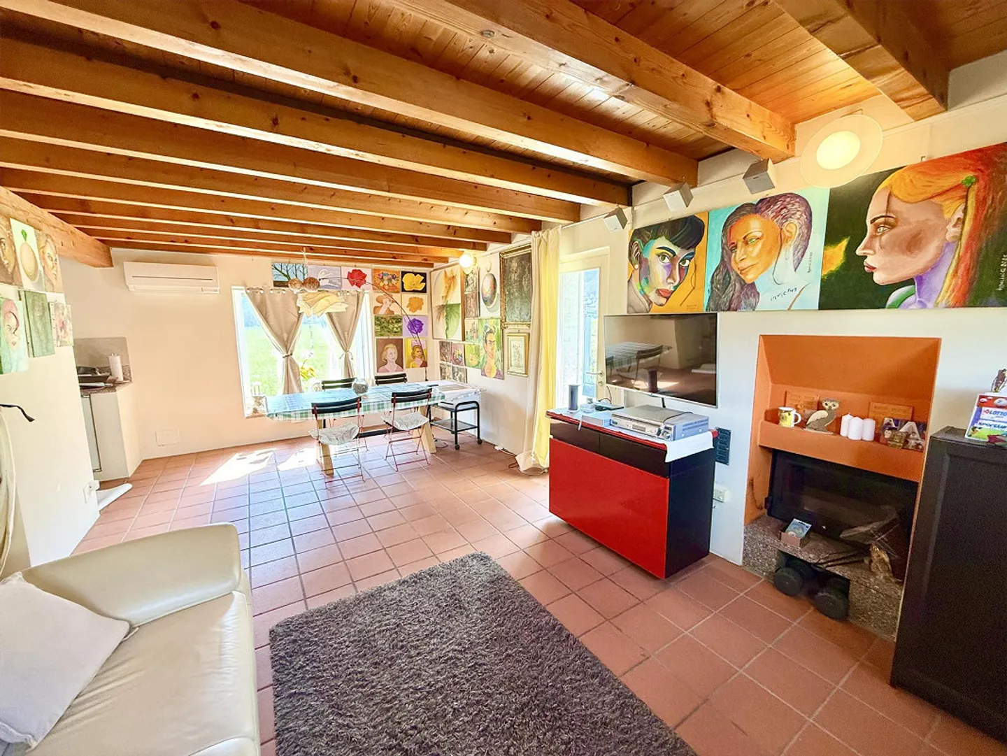 Single-family house with garden - Photo 6 of 25