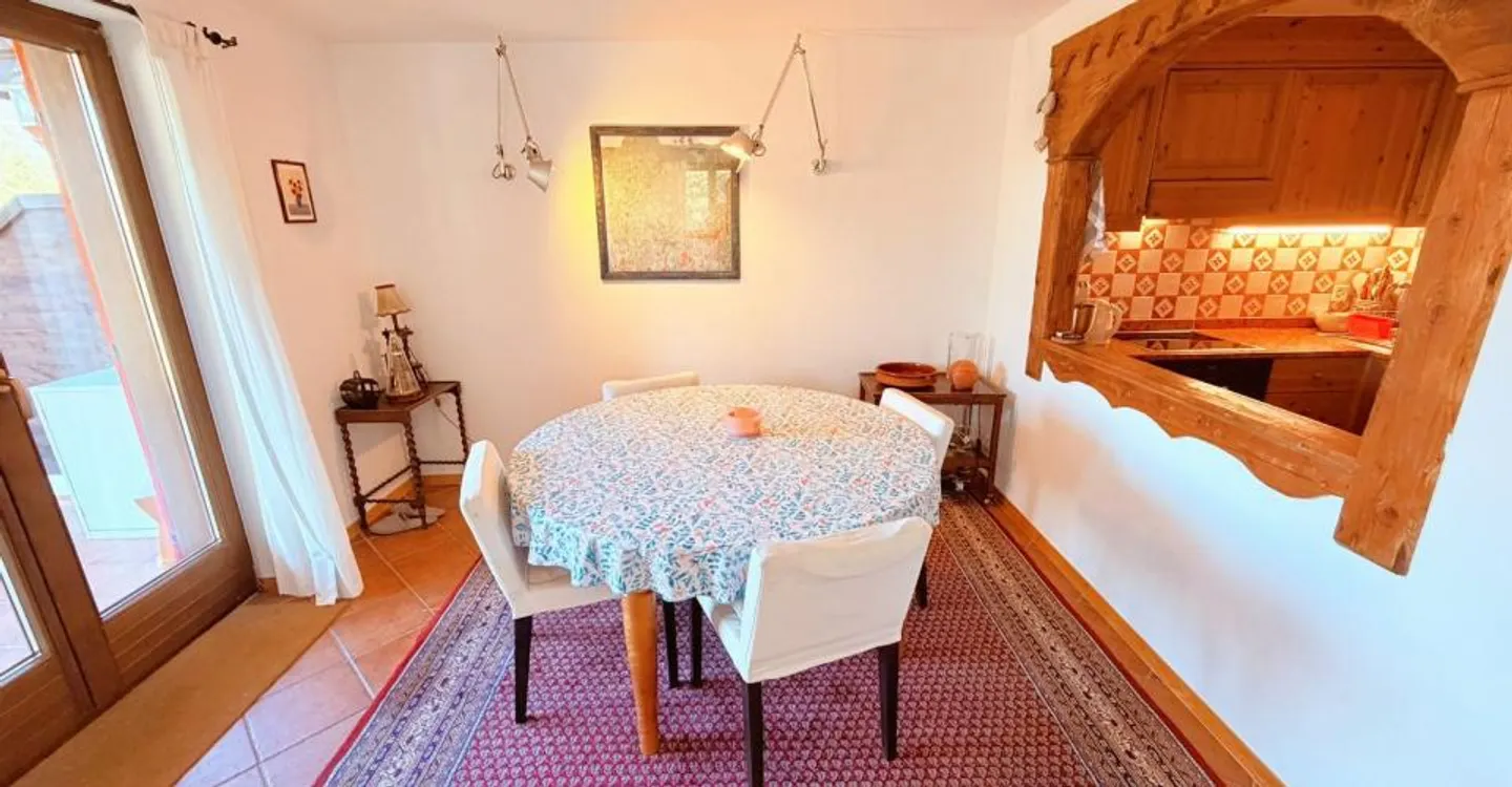 Magnifique appartement 3.5 pièces à Crans-Montana - Spacieux et lumineux - Emplacement calme - Belle vue - Grande terrasse - Photo 2 sur 13