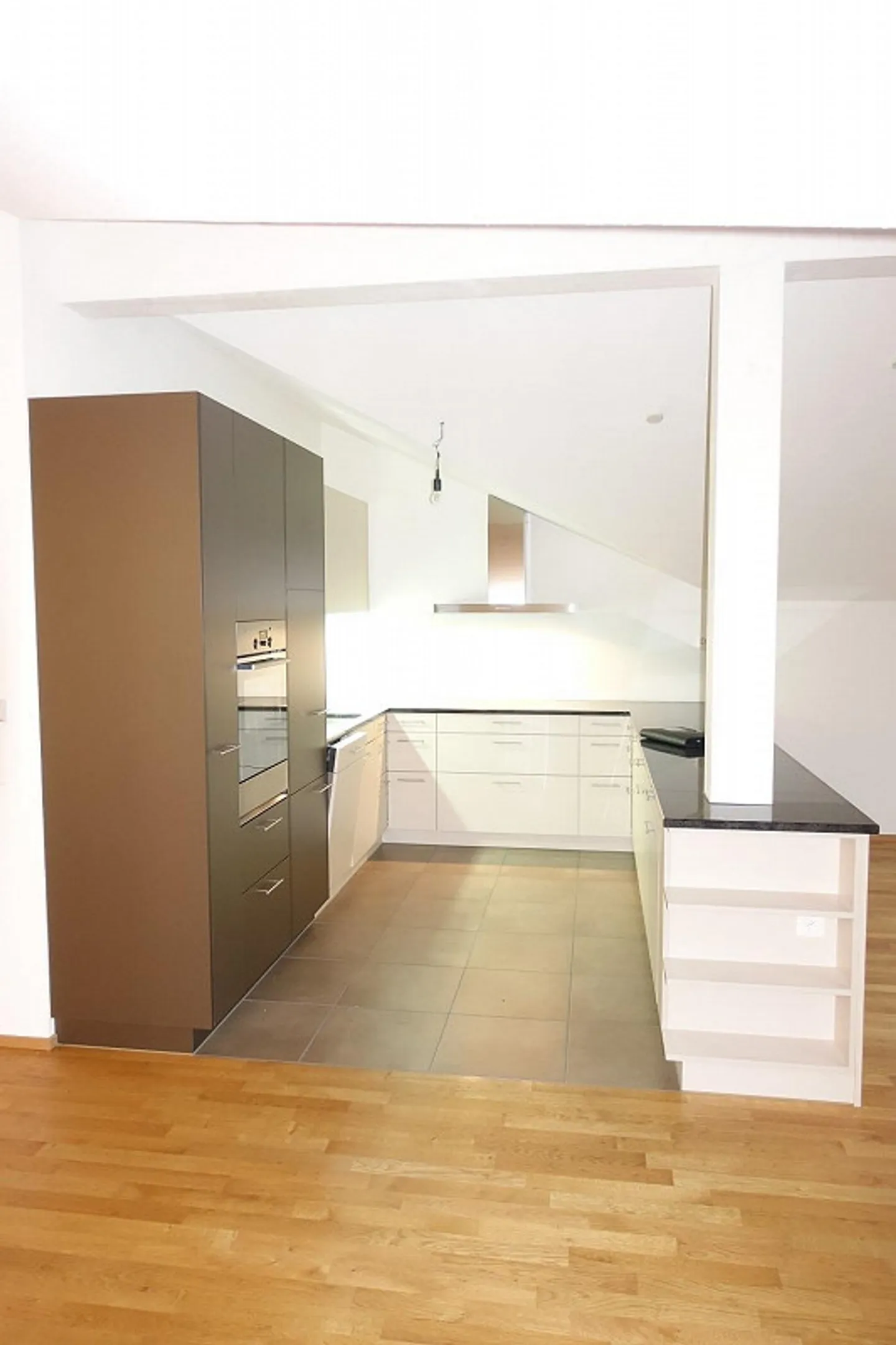 schönste 3.5 Zimmer Dachwohnung in Muotathal - Foto 5 von 15