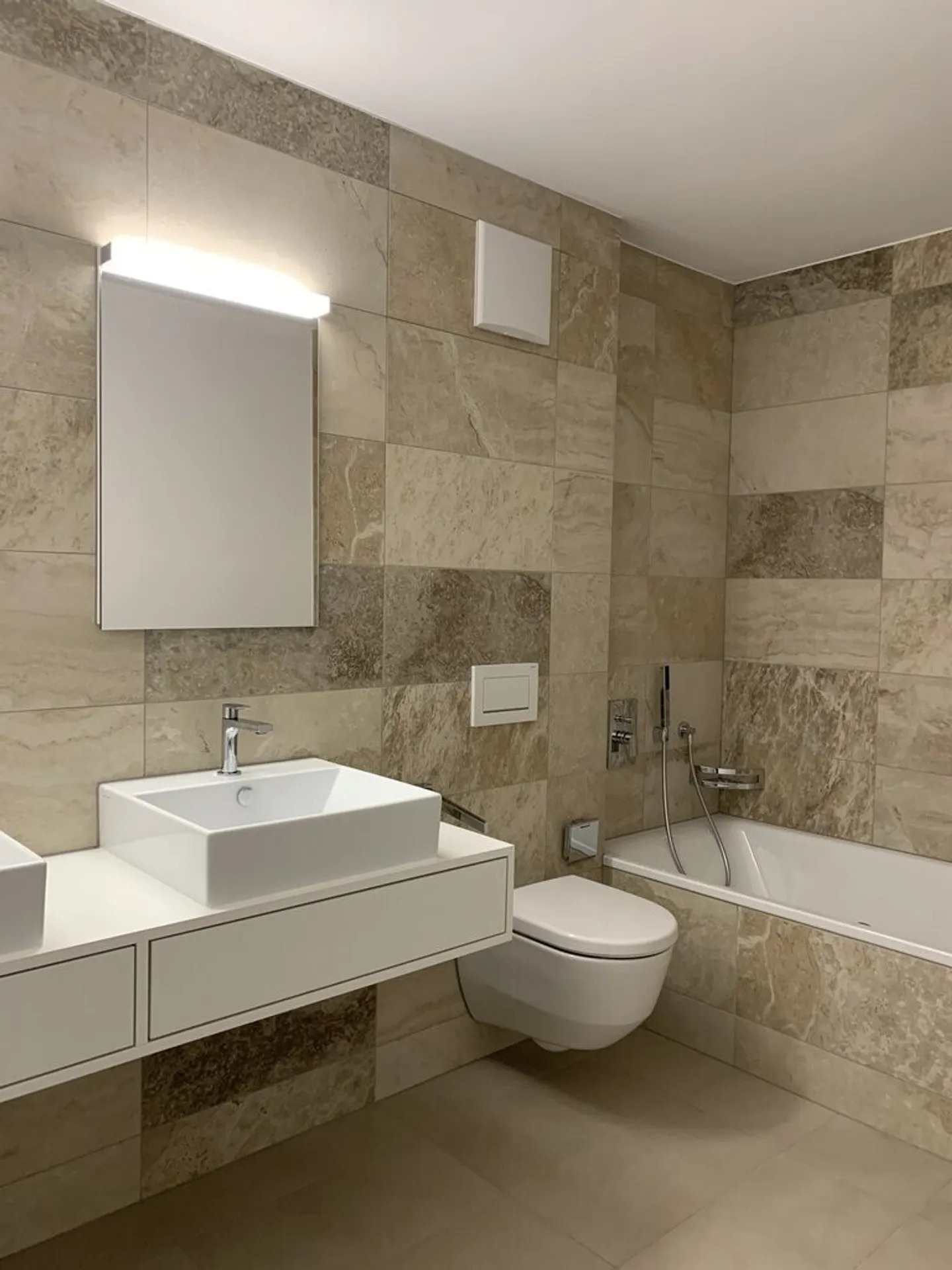 Appartement moderne de 4,5 pièces à Igis au rez-de-chaussée - Photo 7 sur 11