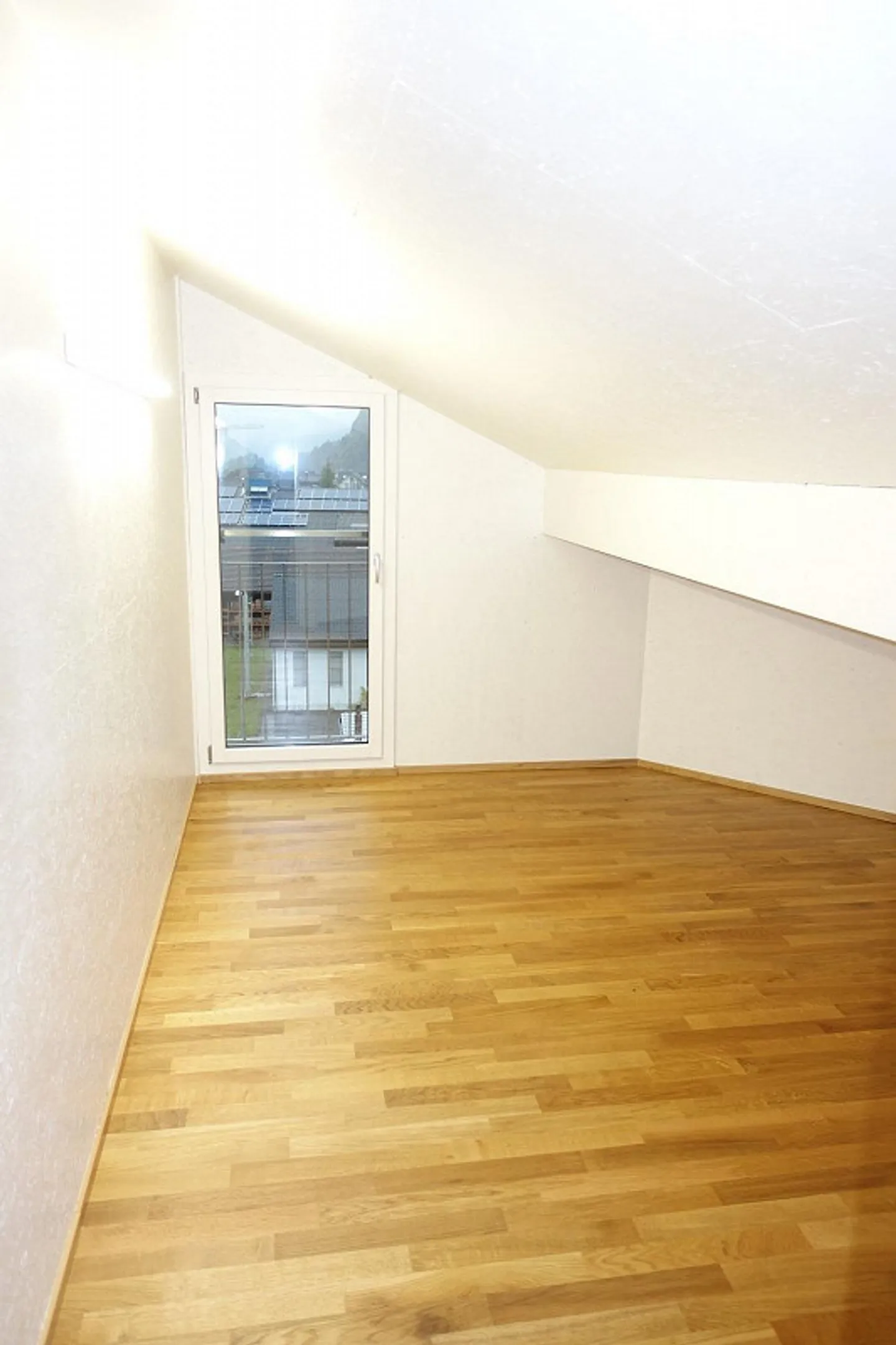 schönste 3.5 Zimmer Dachwohnung in Muotathal - Foto 13 von 15
