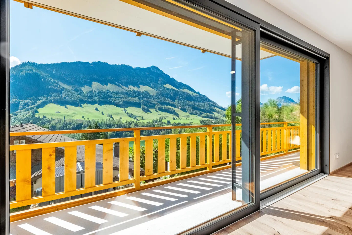 5,5-Zimmer-Chalet in Crésuz - Foto 3 von 24