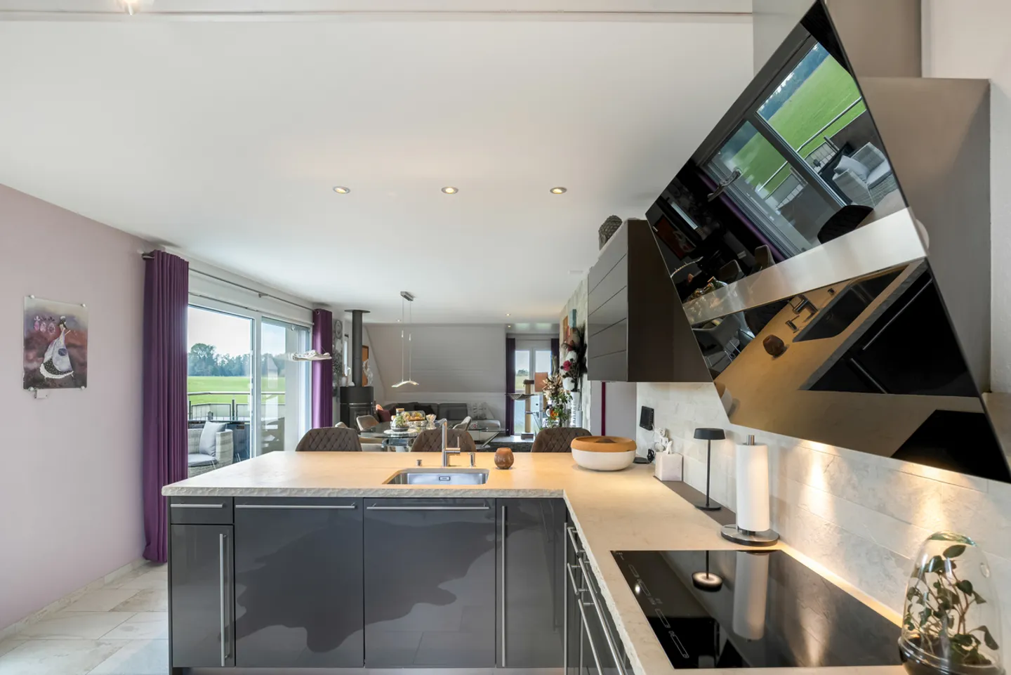 Sugnens, in vendita, appartamento attico di 3,5 locali, 108 m2 con vista - Foto 5 di 11