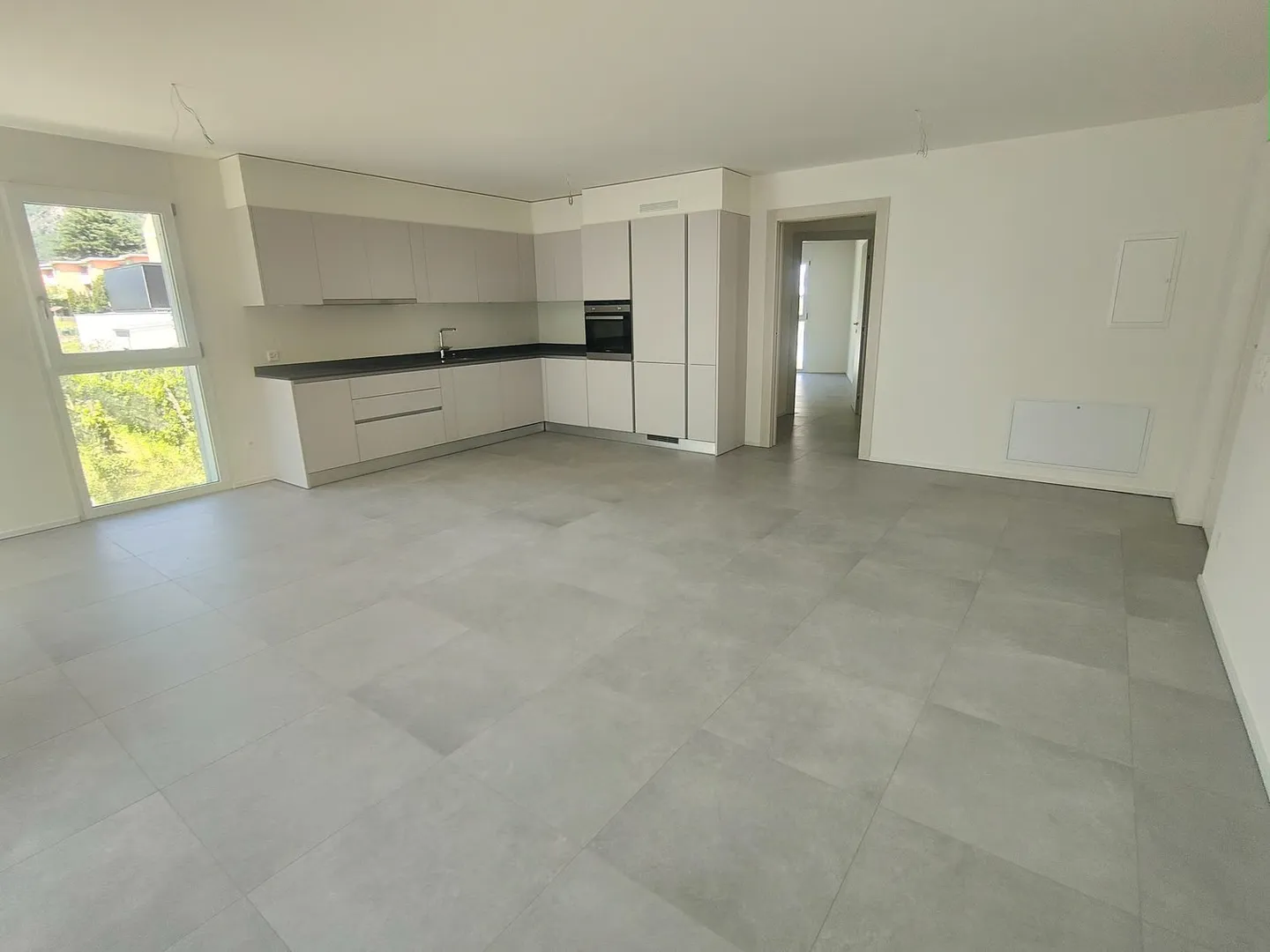 Neue 3.5-Zimmer-Wohnung in Claro - Foto 3 von 15